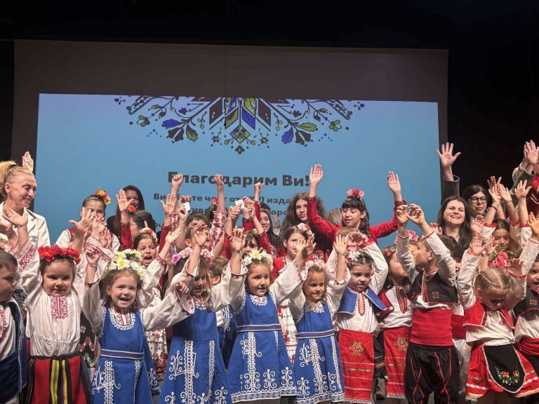 Участие във Фолклорен фестивал „Нашите корени“