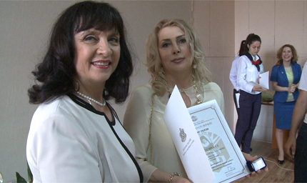 Директорът на Частно основно училище „Джани РоДари” с наградата „Неофит Рилски”